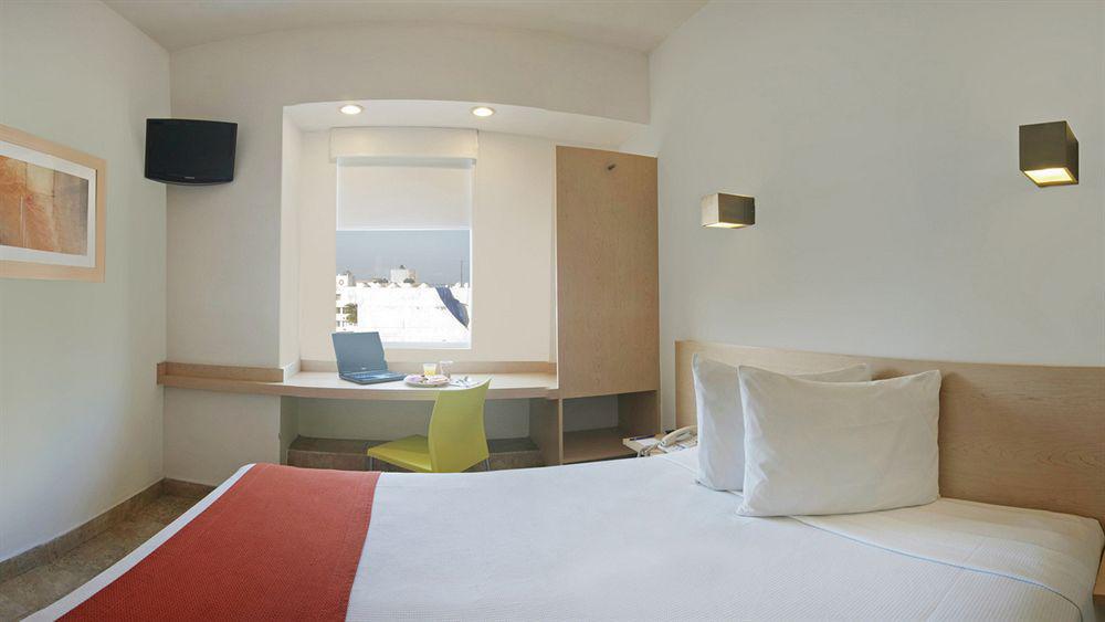 One Acapulco Costera Hotell Exteriör bild
